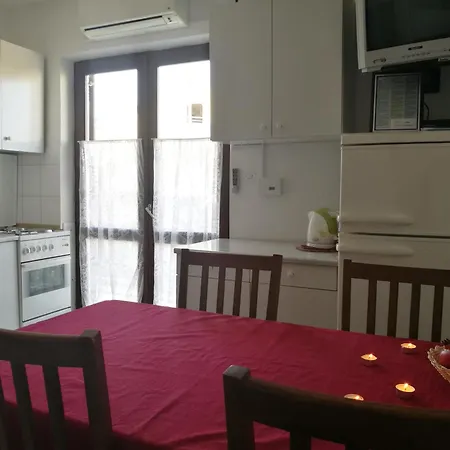 Krzelj * Vodice